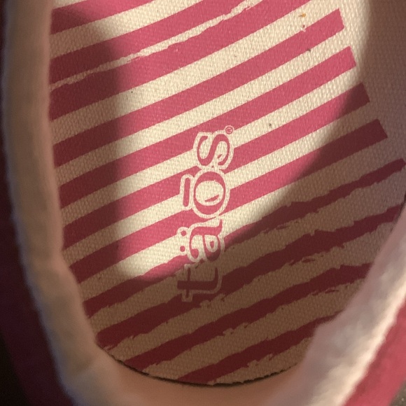 Taos - Picture 3 of 5